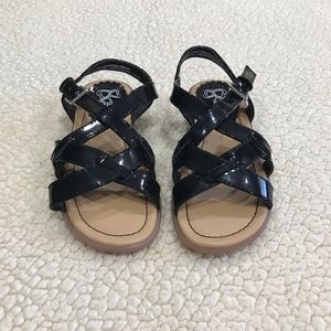 Place Black Strap Sandal Shoes NWOT
Buckle Side Close 
Girls Size 11
Smoke Free